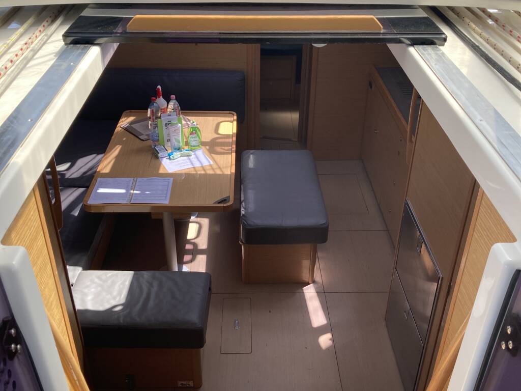 Segelyachten Dufour 460 GL Newt