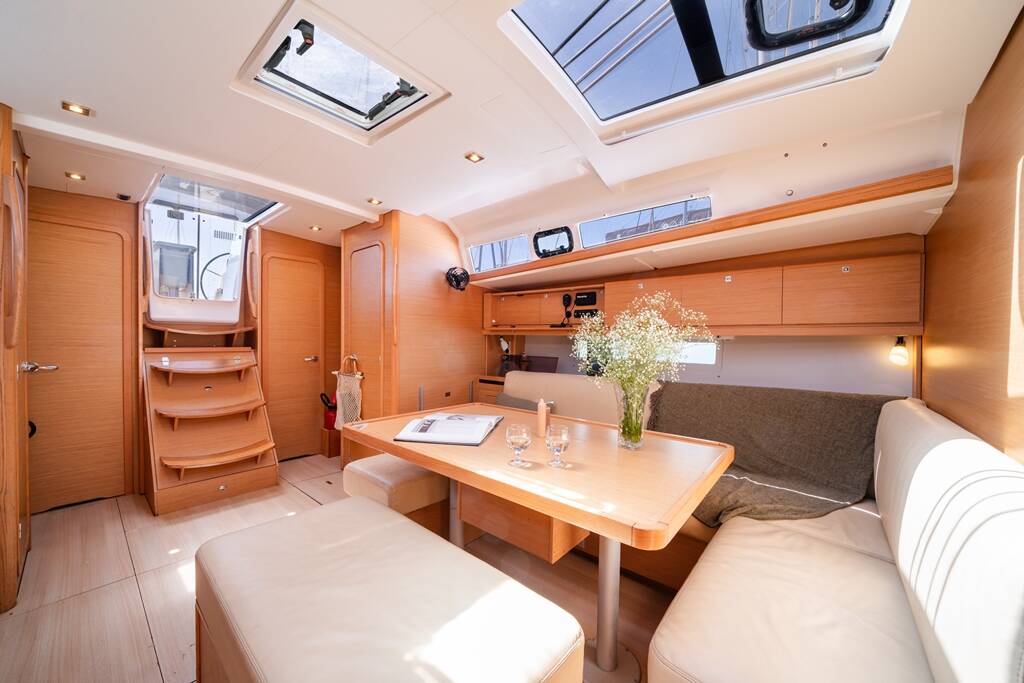 Segelyachten Dufour 460 GL Dioni