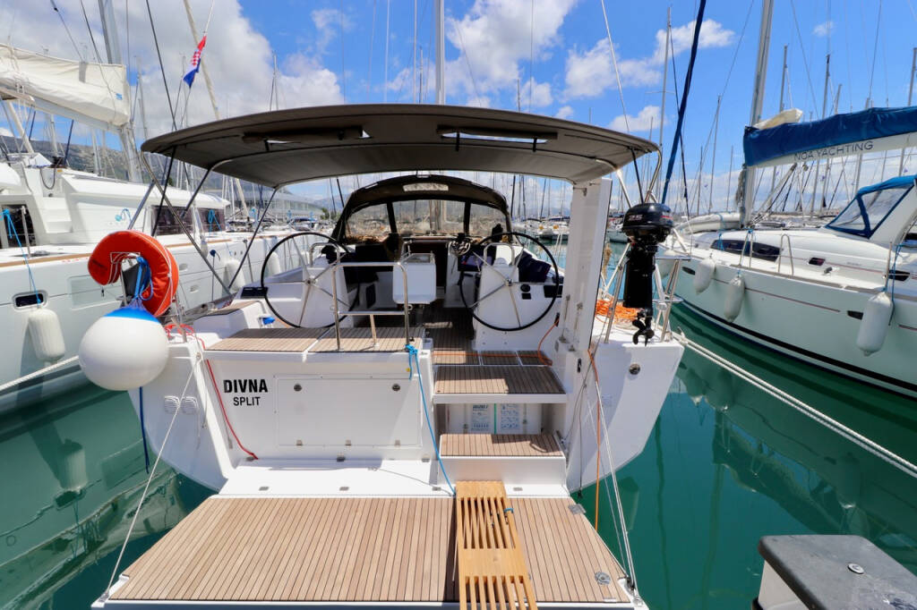 Segelyachten Dufour 460 GL Divna
