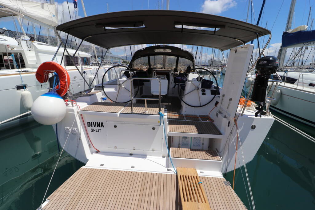Segelyachten Dufour 460 GL Divna