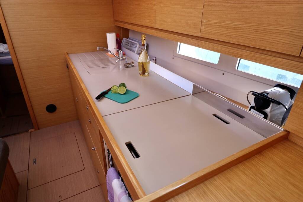 Segelyachten Dufour 460 GL Divna