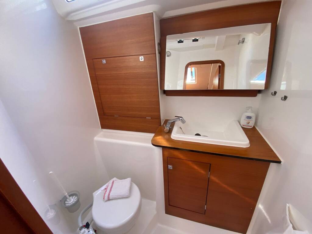 Segelyachten Dufour 460 GL Vako