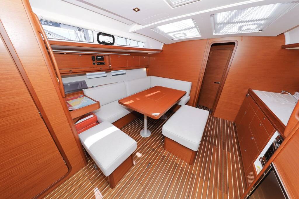 Segelyachten Dufour 460 GL 