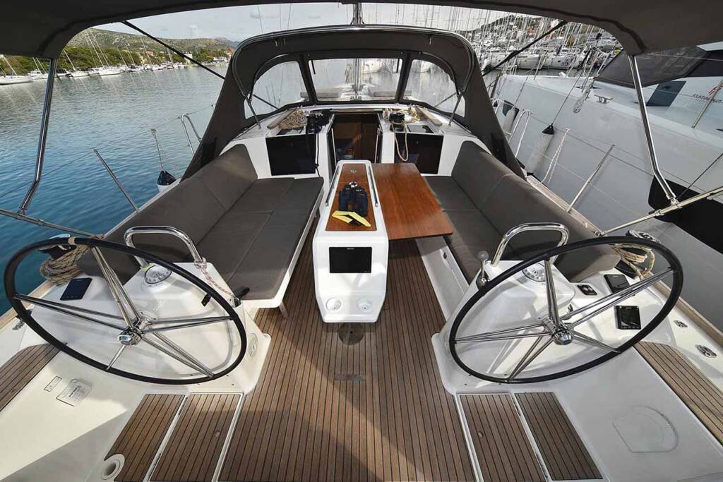 Segelyachten Dufour 460 GL Sea Shadow