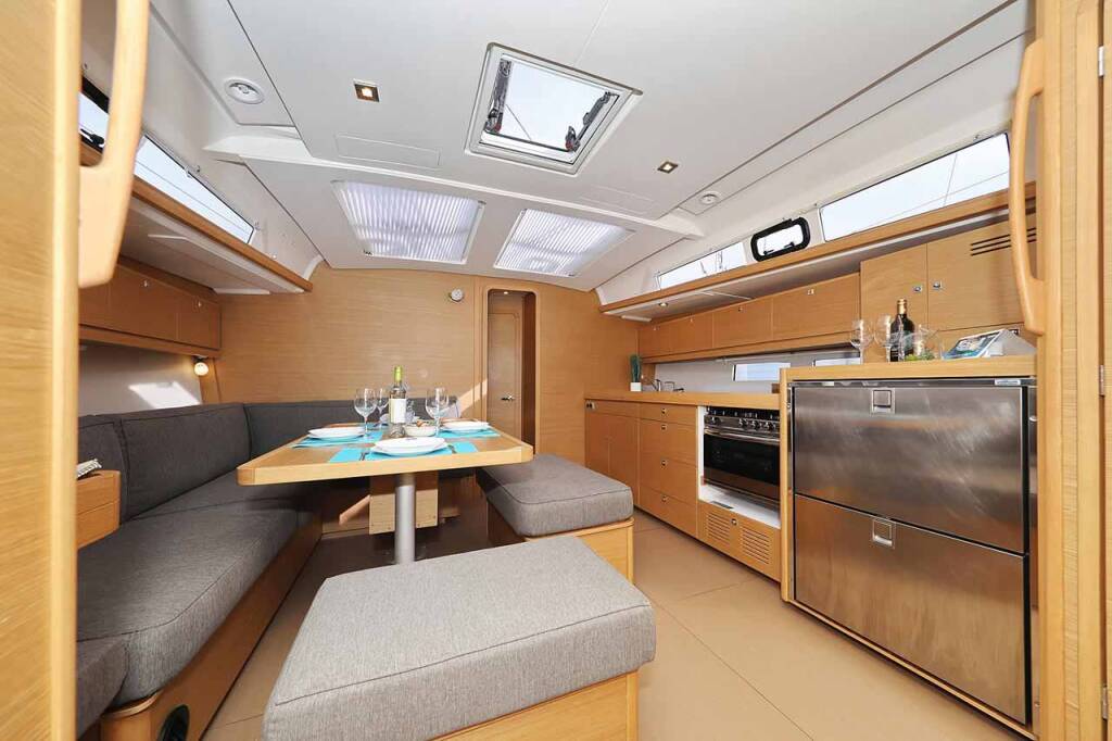 Segelyachten Dufour 460 GL Sea Shadow