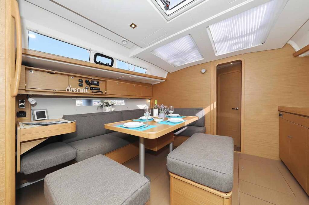 Segelyachten Dufour 460 GL Sea Shadow