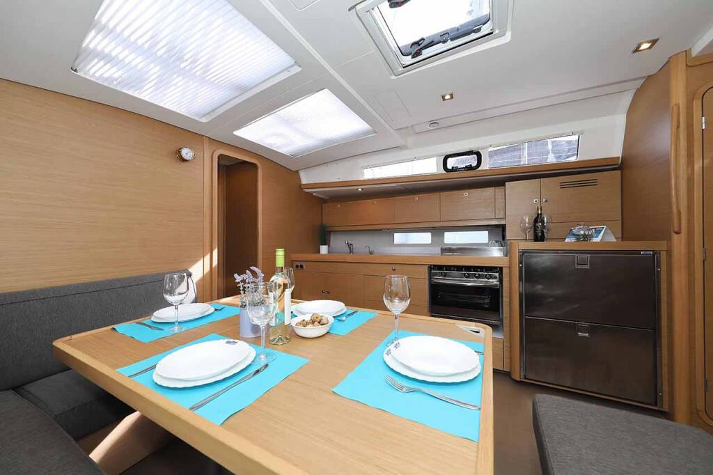 Segelyachten Dufour 460 GL Sea Shadow