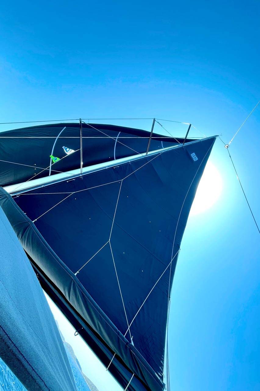 Sailing yacht Dufour 470 performance Easy Eleven