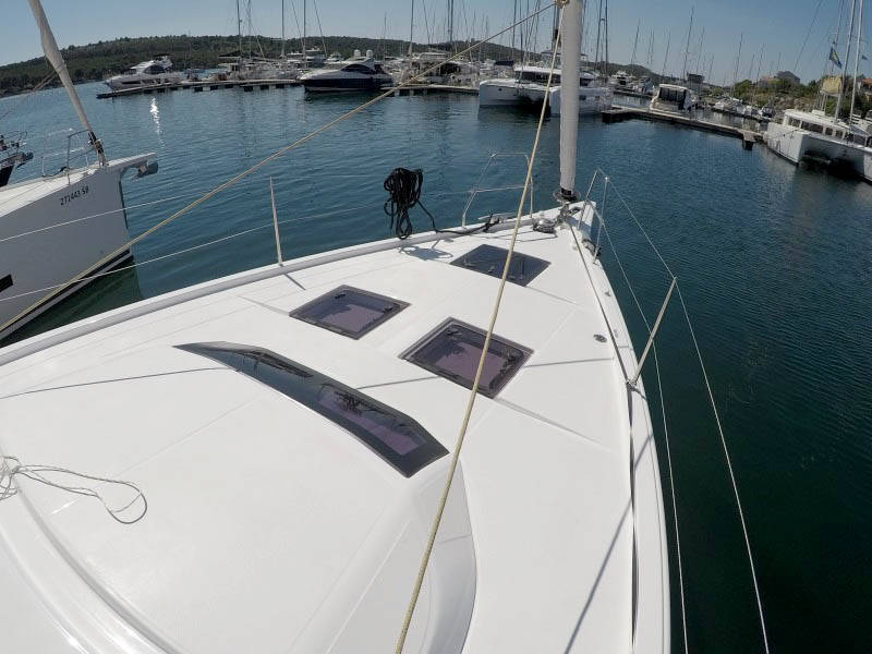 Sailing yacht Dufour 470 Alibaba