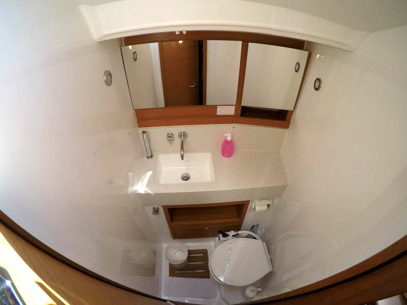 Sailing yacht Dufour 470 Alibaba
