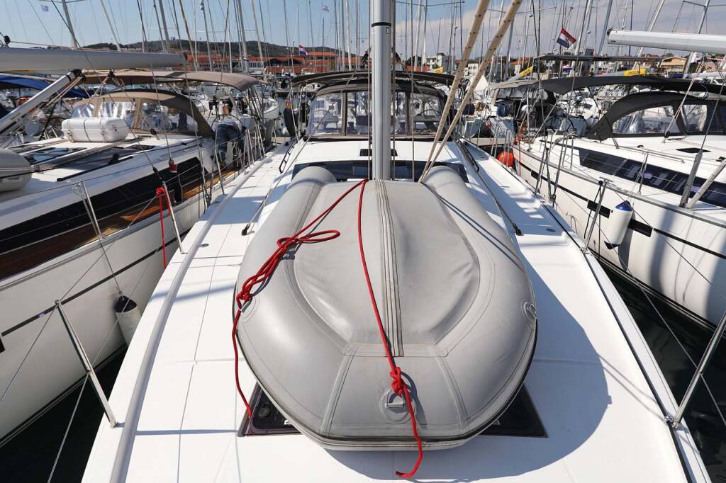 Segelyachten Dufour 470 Libertas