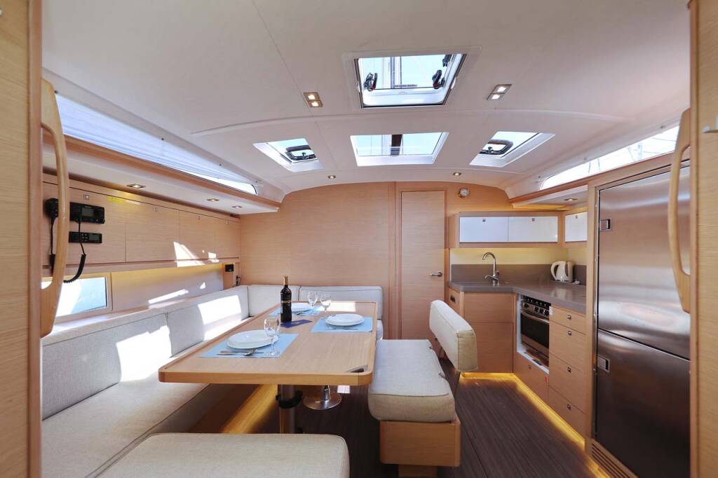 Segelyachten Dufour 470 Libertas