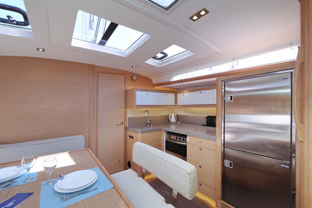 Segelyachten Dufour 470 Libertas