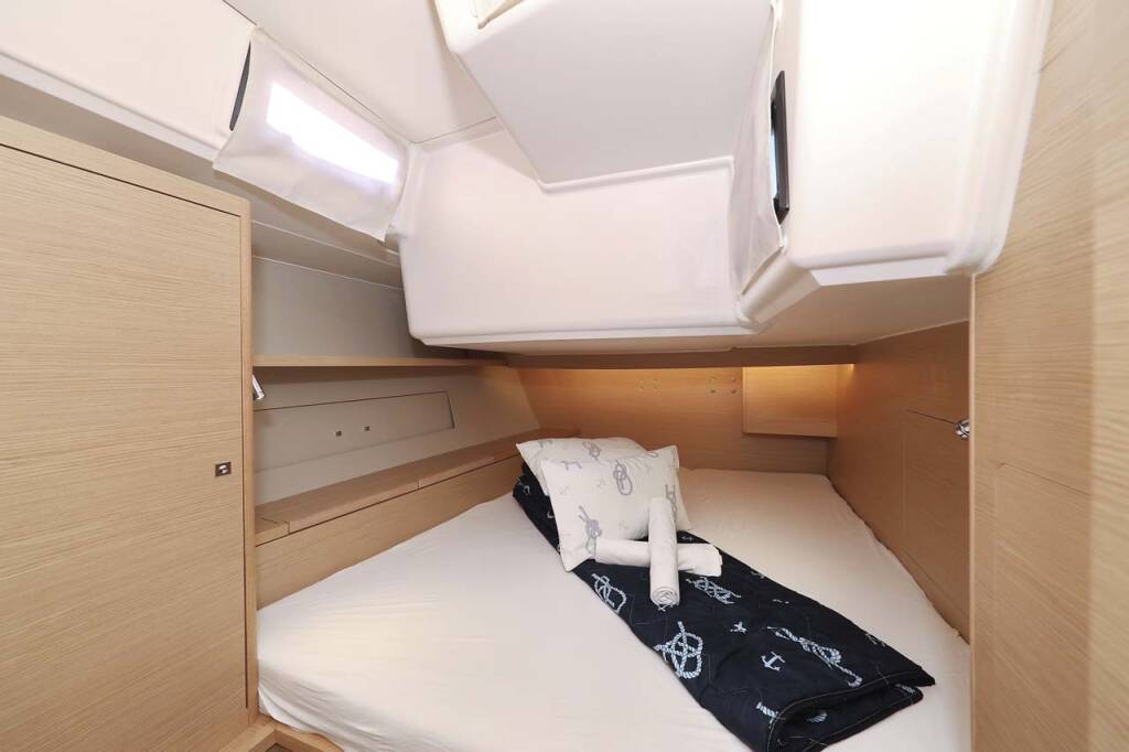 Segelyachten Dufour 470 Libertas