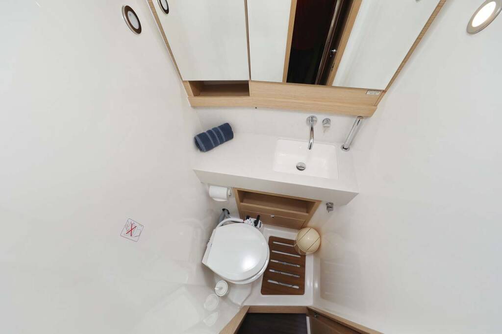 Segelyachten Dufour 470 Libertas