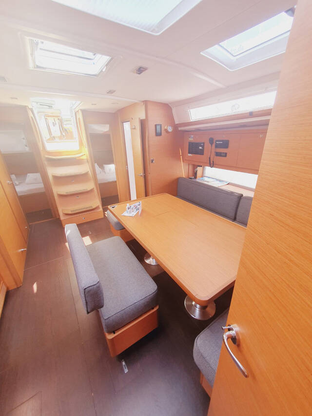 Segelyachten Dufour 470 Sombra del Viento