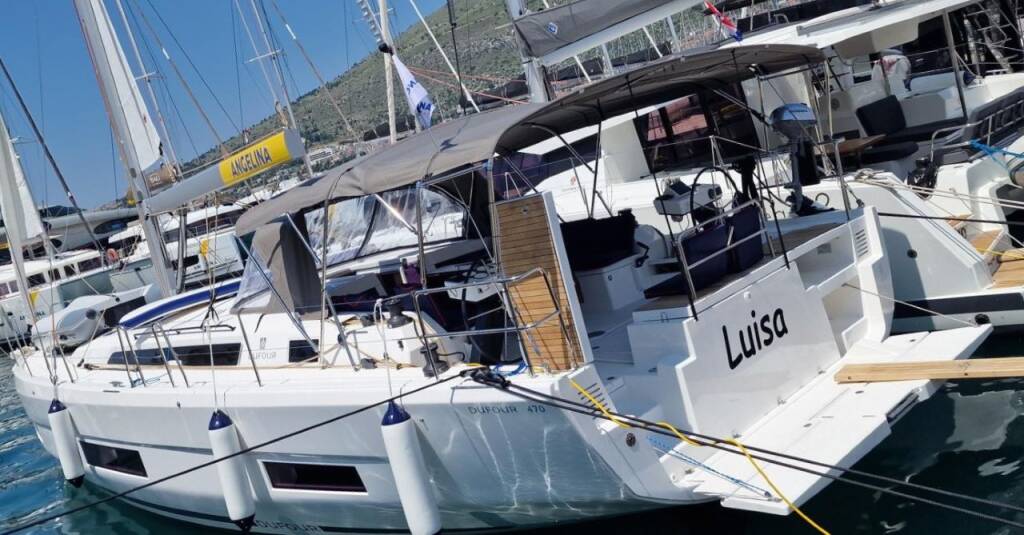 Sailing yacht Dufour 470 Luisa