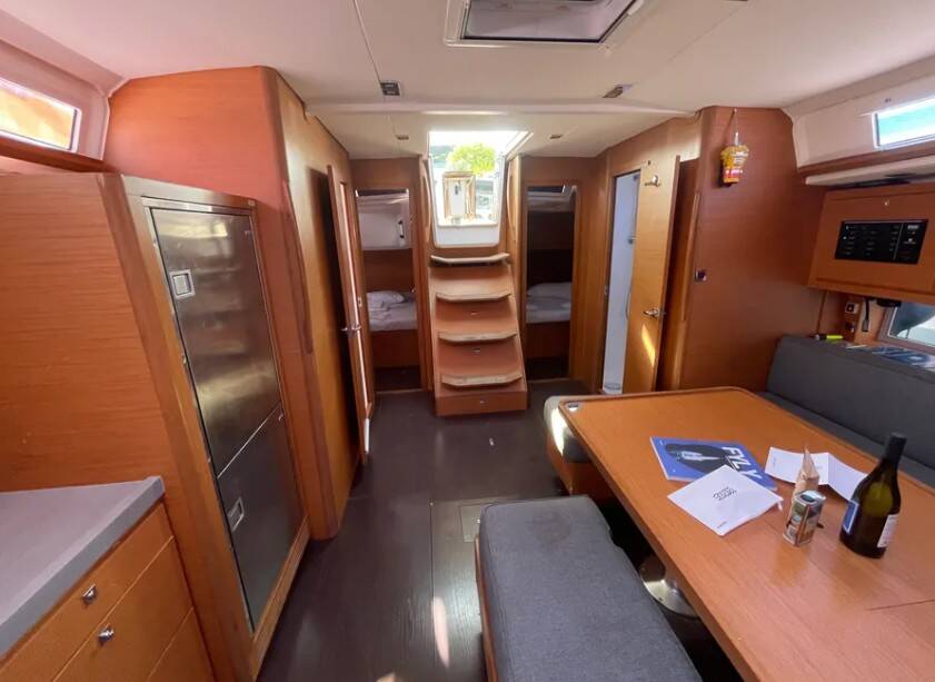 Sailing yacht Dufour 470 Optasia