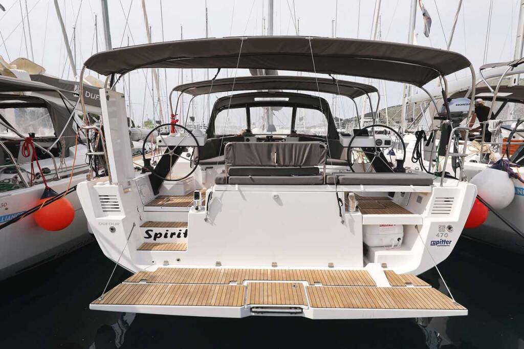 Sailing yacht Dufour 470 Spirit