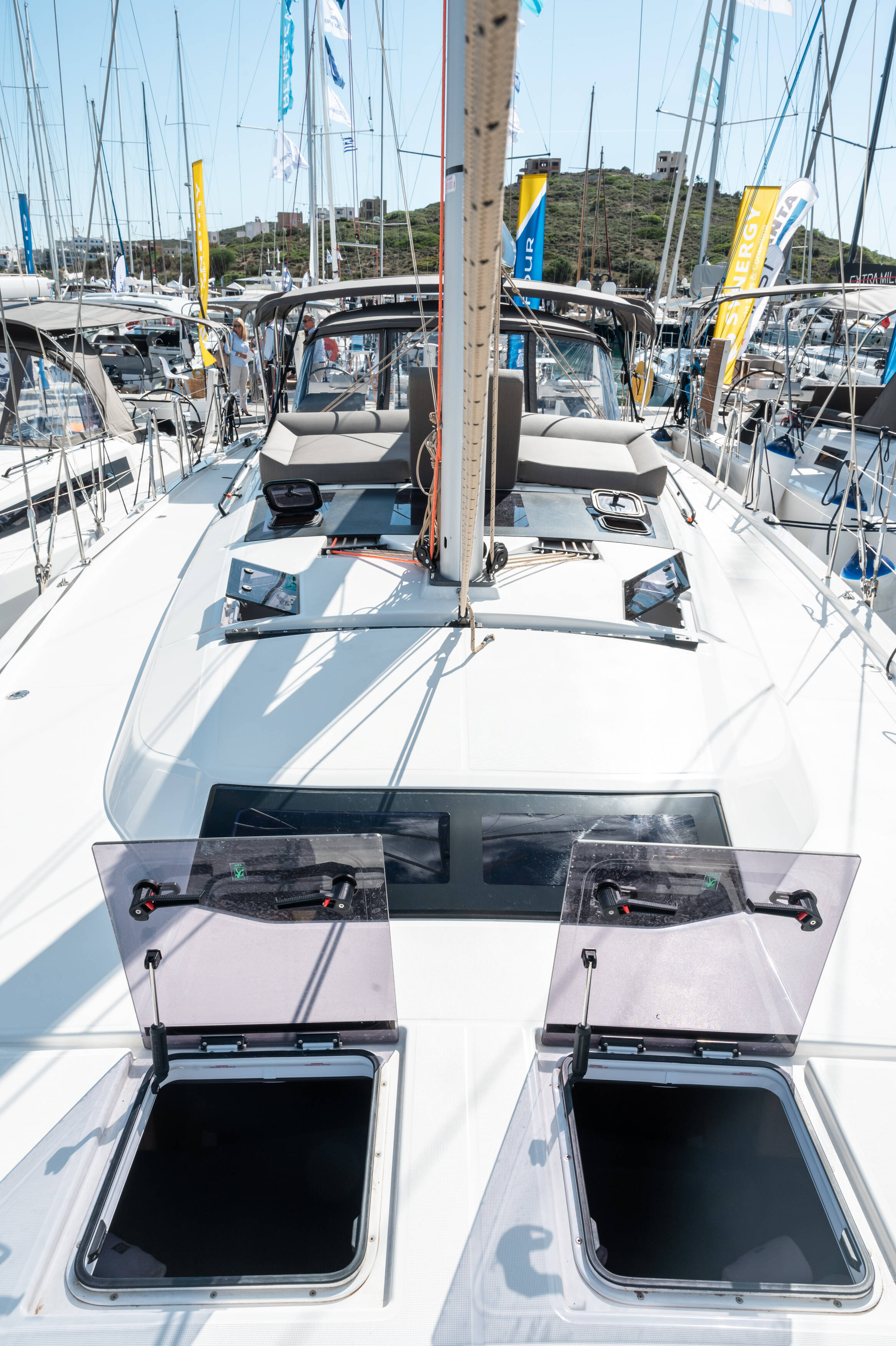 Sailing yacht Dufour 470 Aegean Blue