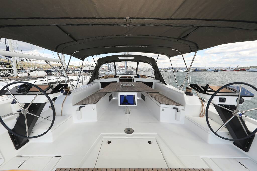 Segelyachten Dufour 470 Dance