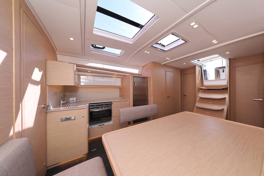 Segelyachten Dufour 470 Dance
