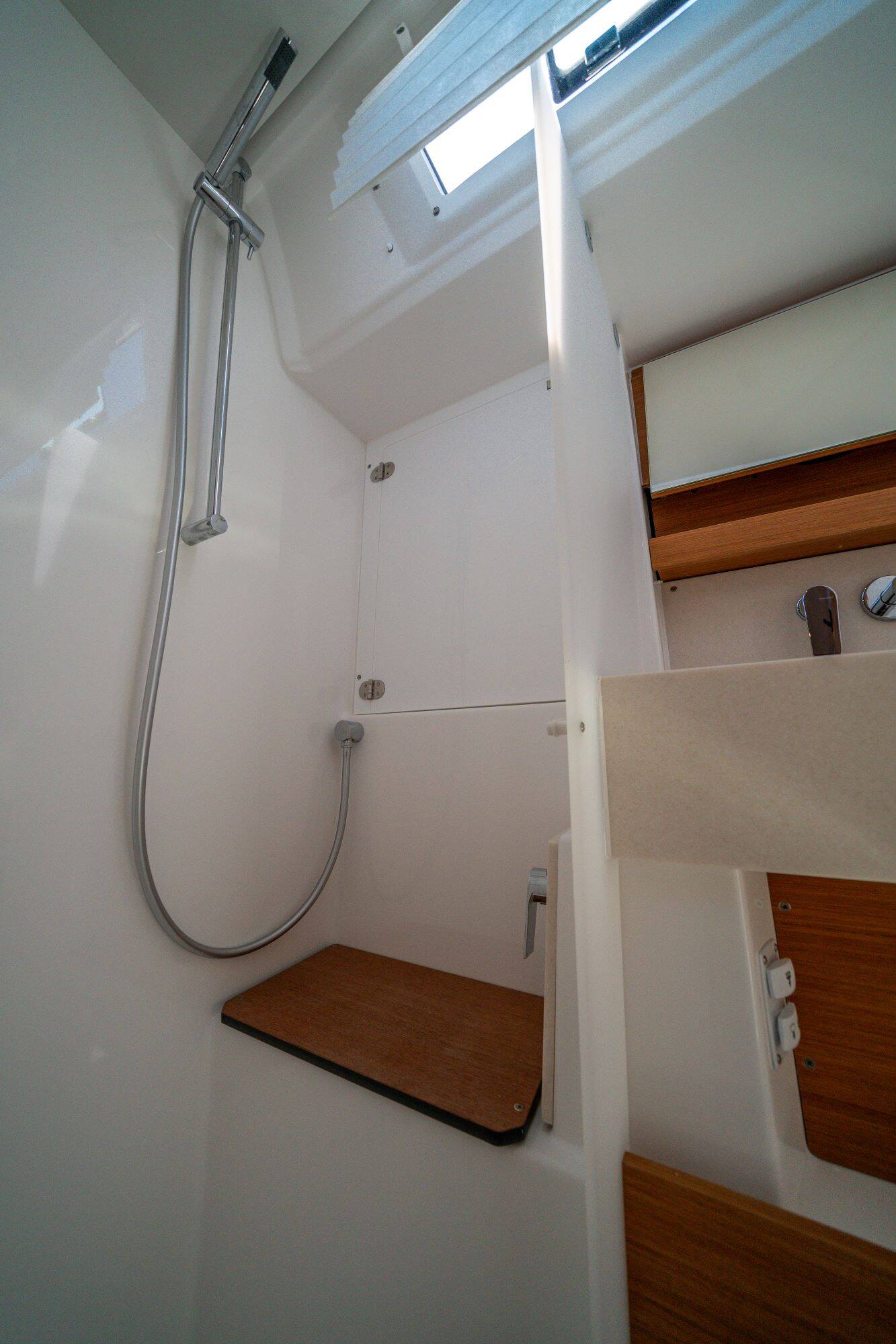 Sailing yacht Dufour 470 Gusto 7