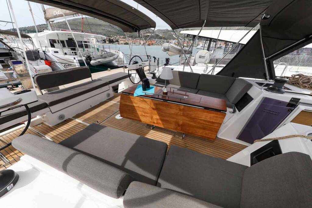 Segelyachten Dufour 470 Bellatrix