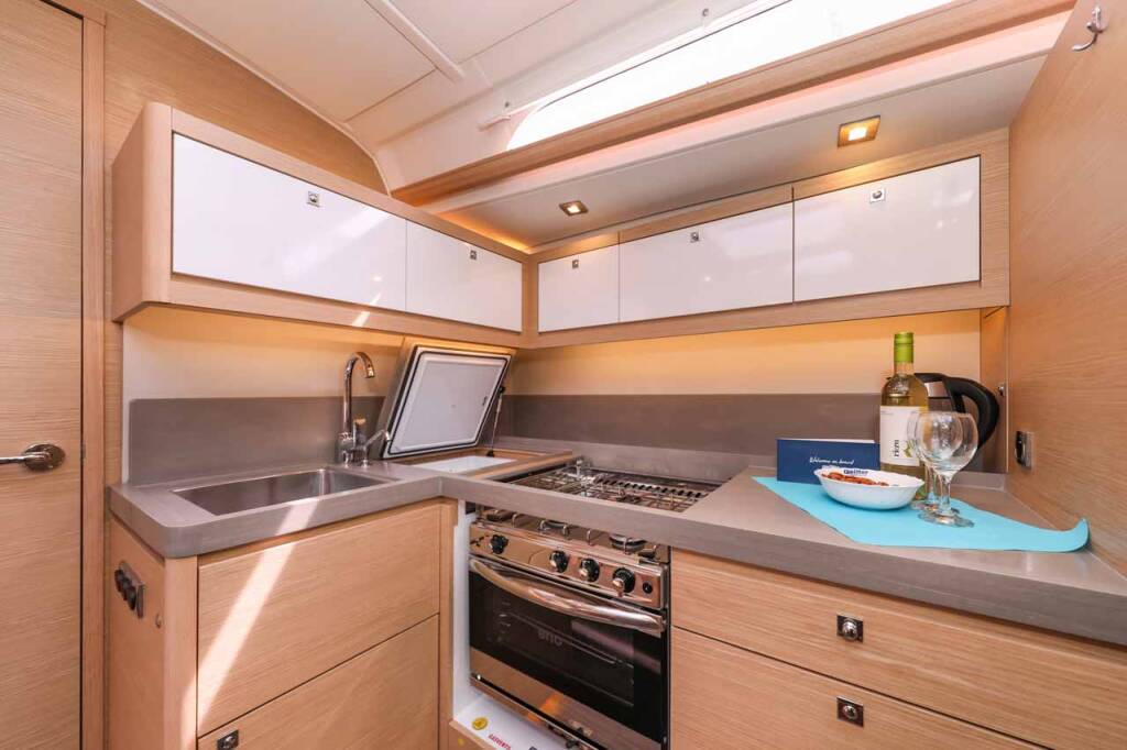 Segelyachten Dufour 470 Bellatrix