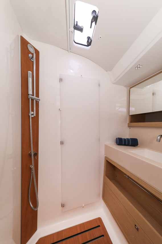 Segelyachten Dufour 470 Bellatrix