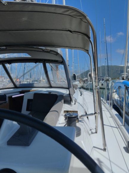 Sailing yacht Dufour 470 Marco Polo