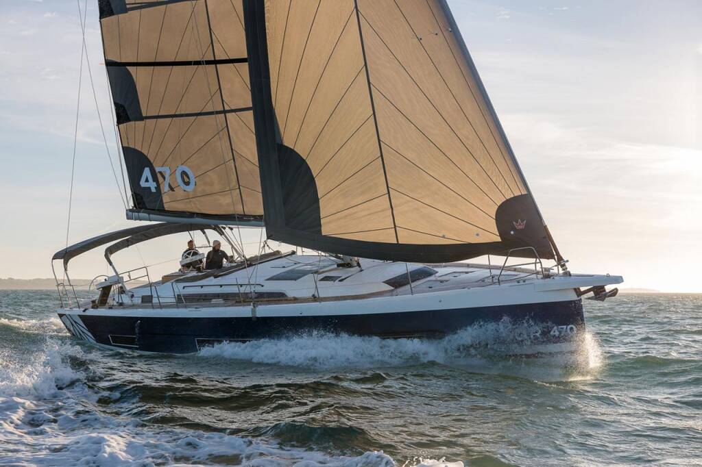 Sailing yacht Dufour 470 Icarus