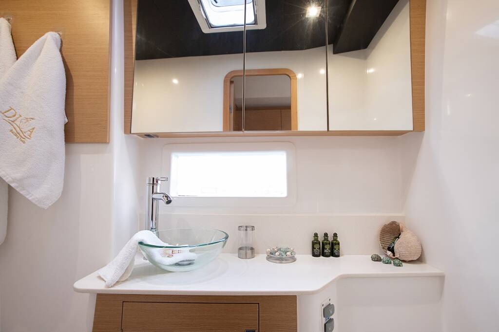 Catamaran Dufour 48 Catamaran Diva