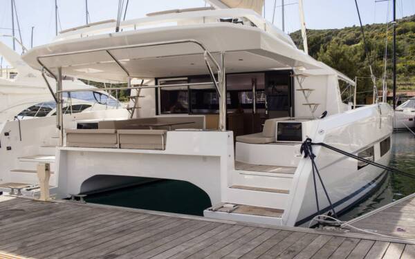 Dufour 48 Catamaran Casablanca Marina Kremik, Primosten