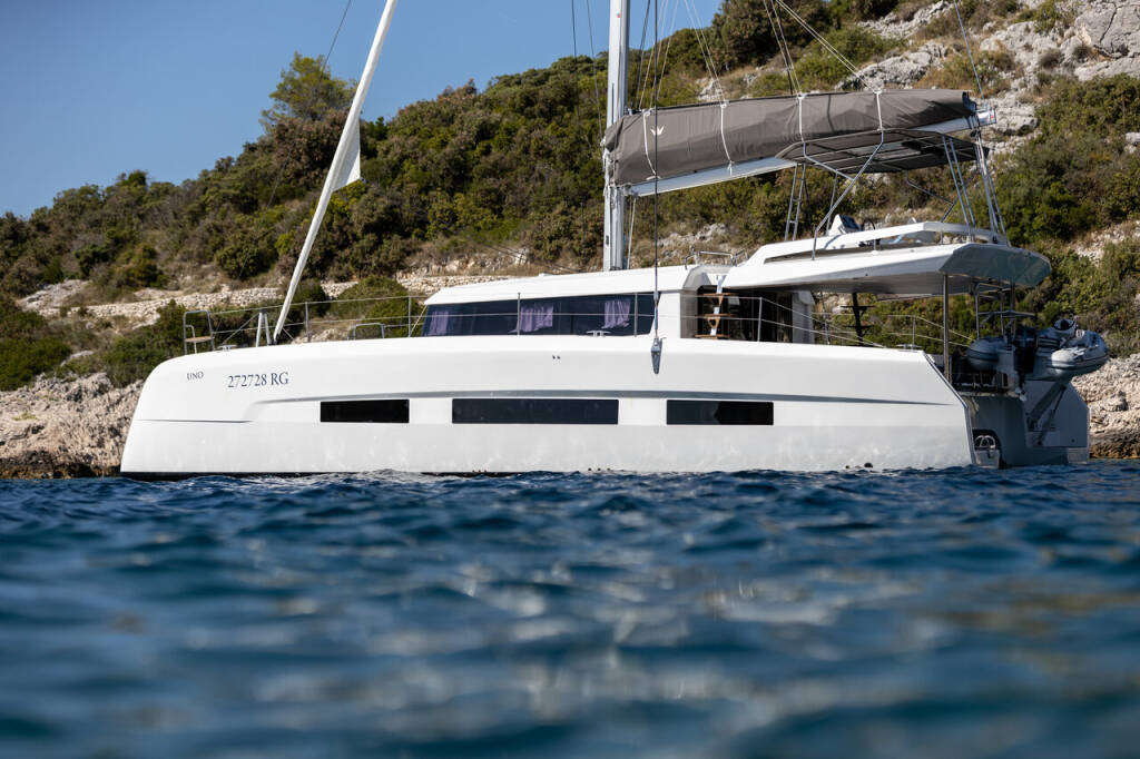Katamaran Dufour 48 Catamaran Bahia Serena