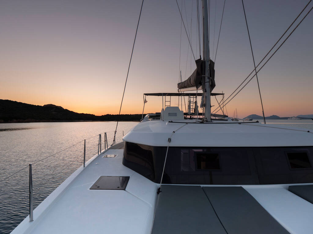 Catamaran Dufour 48 Catamaran Delphinus