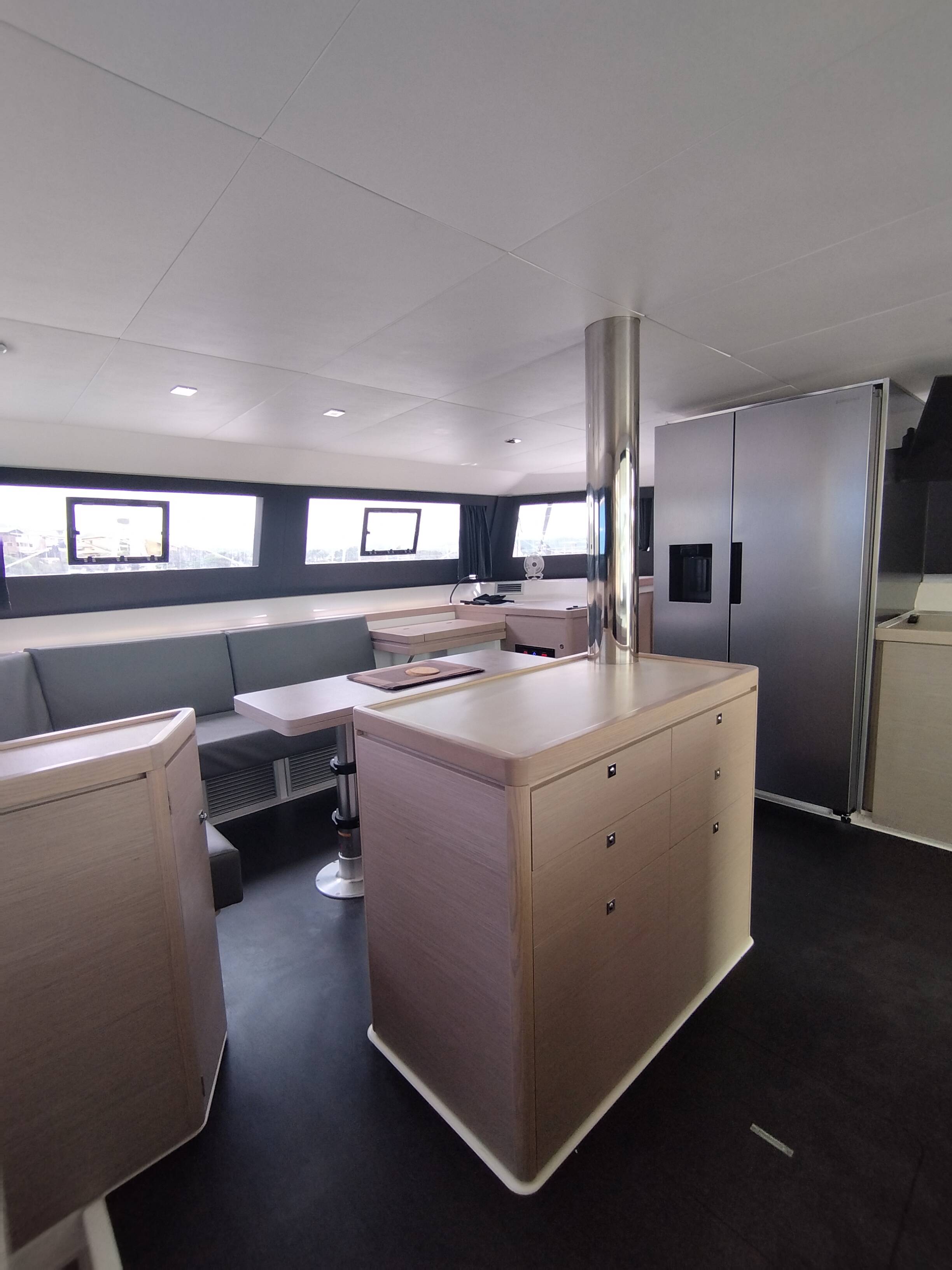 Catamaran Dufour 48 Catamaran Delphinus