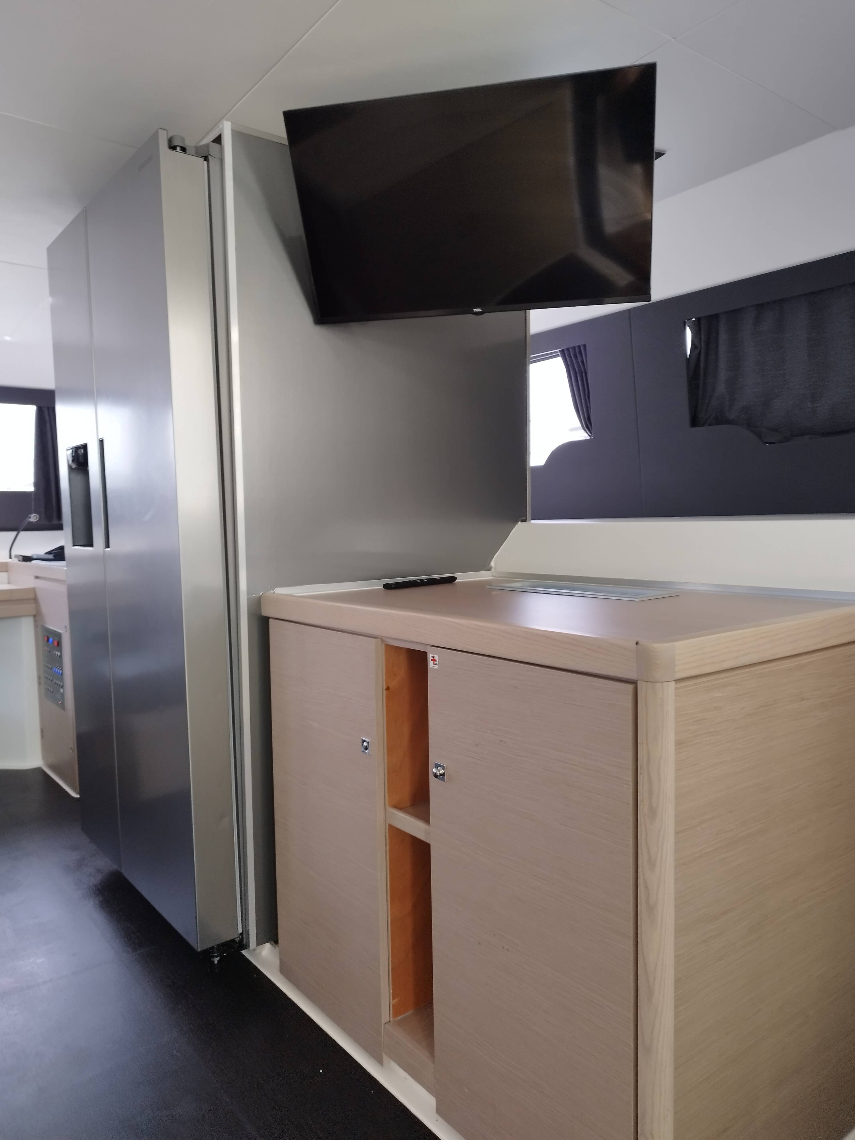 Catamaran Dufour 48 Catamaran Delphinus