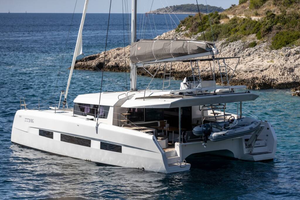 Katamaran Dufour 48 Catamaran Clo