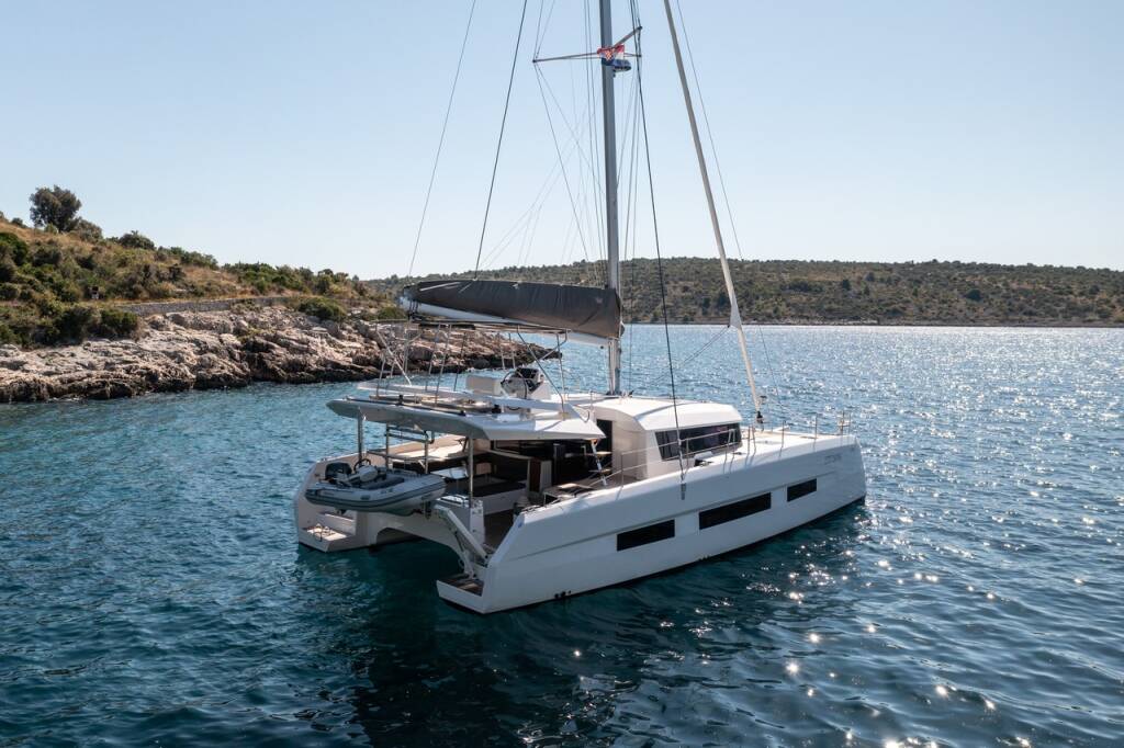 Katamaran Dufour 48 Catamaran Clo