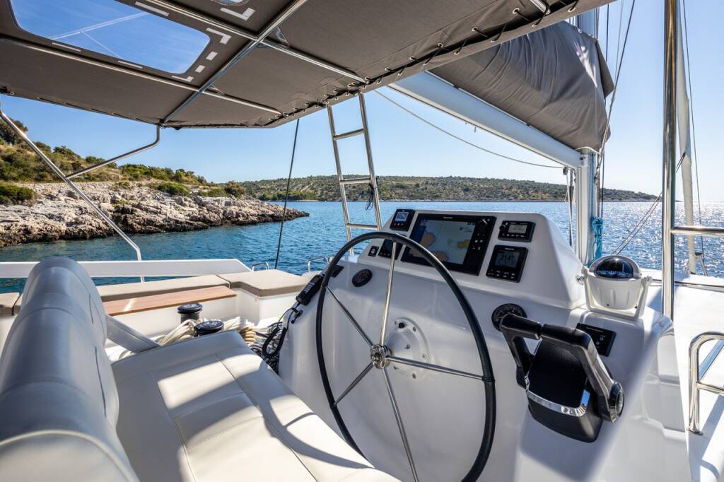 Katamaran Dufour 48 Catamaran Clo