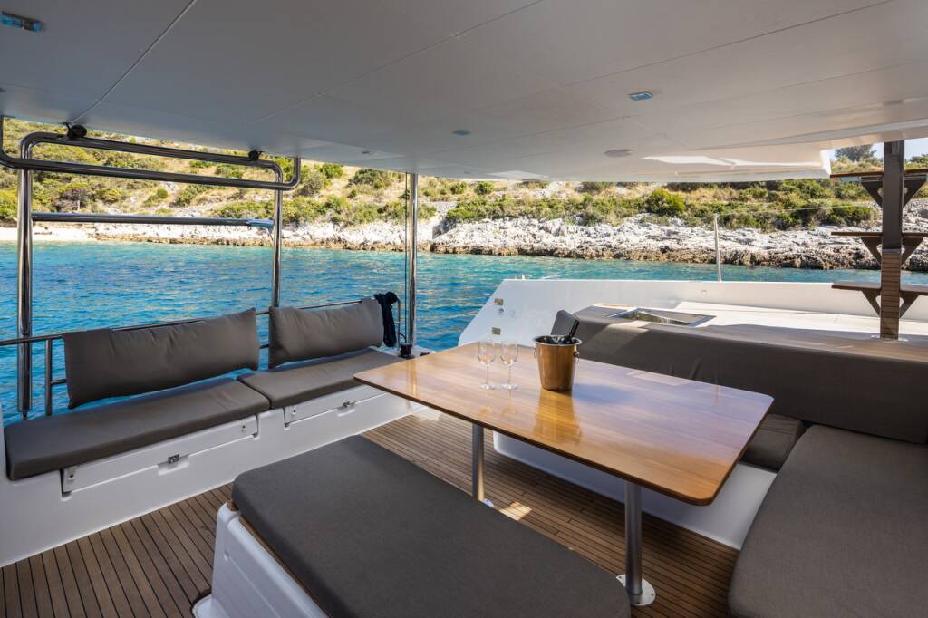 Katamaran Dufour 48 Catamaran Clo