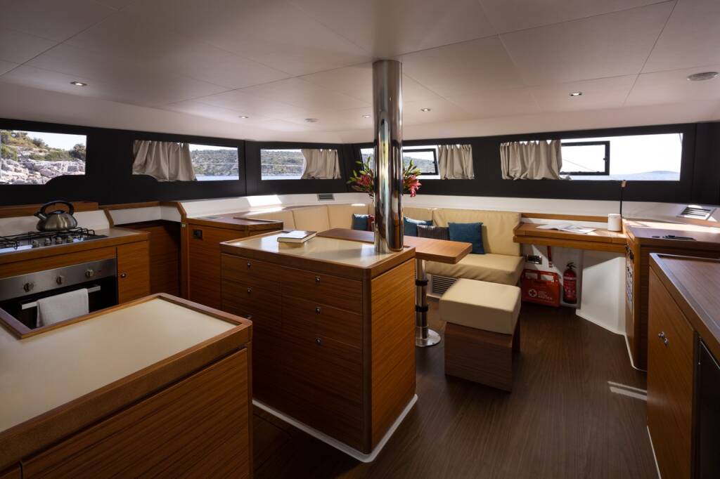 Katamaran Dufour 48 Catamaran Clo