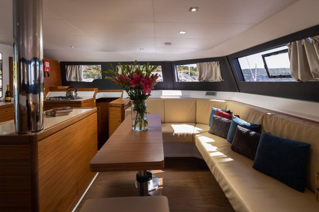 Katamaran Dufour 48 Catamaran Clo