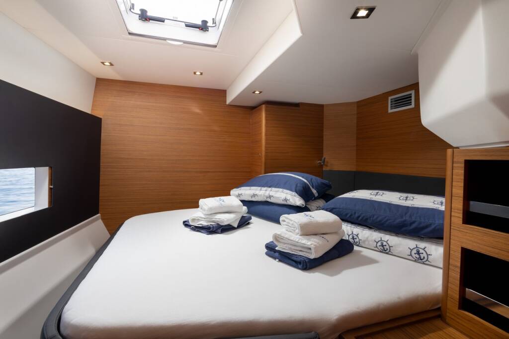 Katamaran Dufour 48 Catamaran Clo