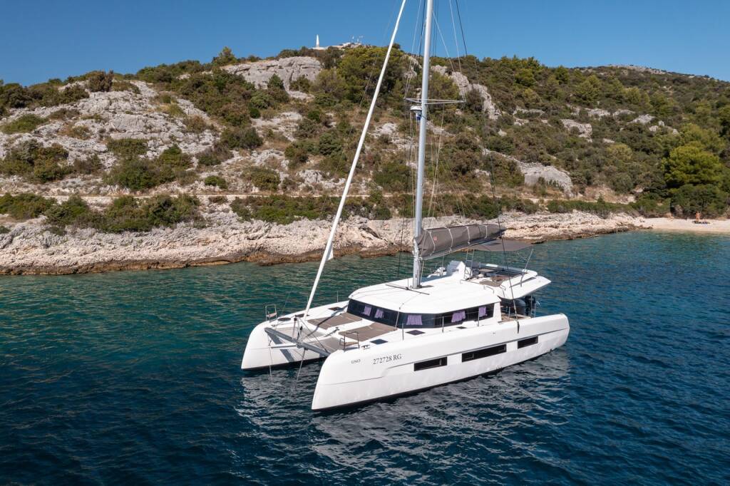 Katamaran Dufour 48 Catamaran Uma