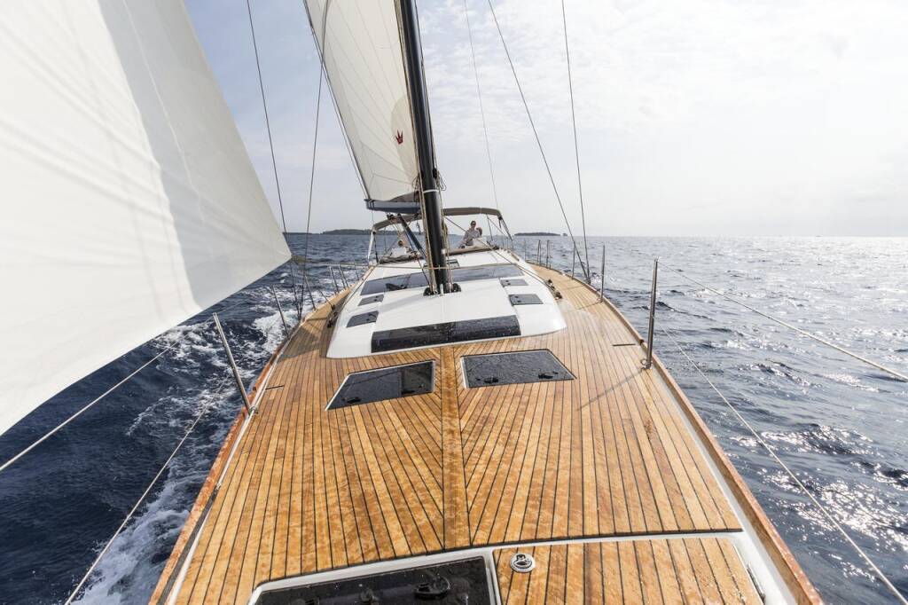 Sailing yacht Dufour 520 GL Notus