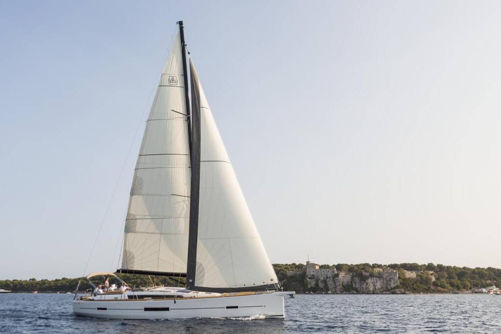Segelyachten Dufour 520 GL Eurus