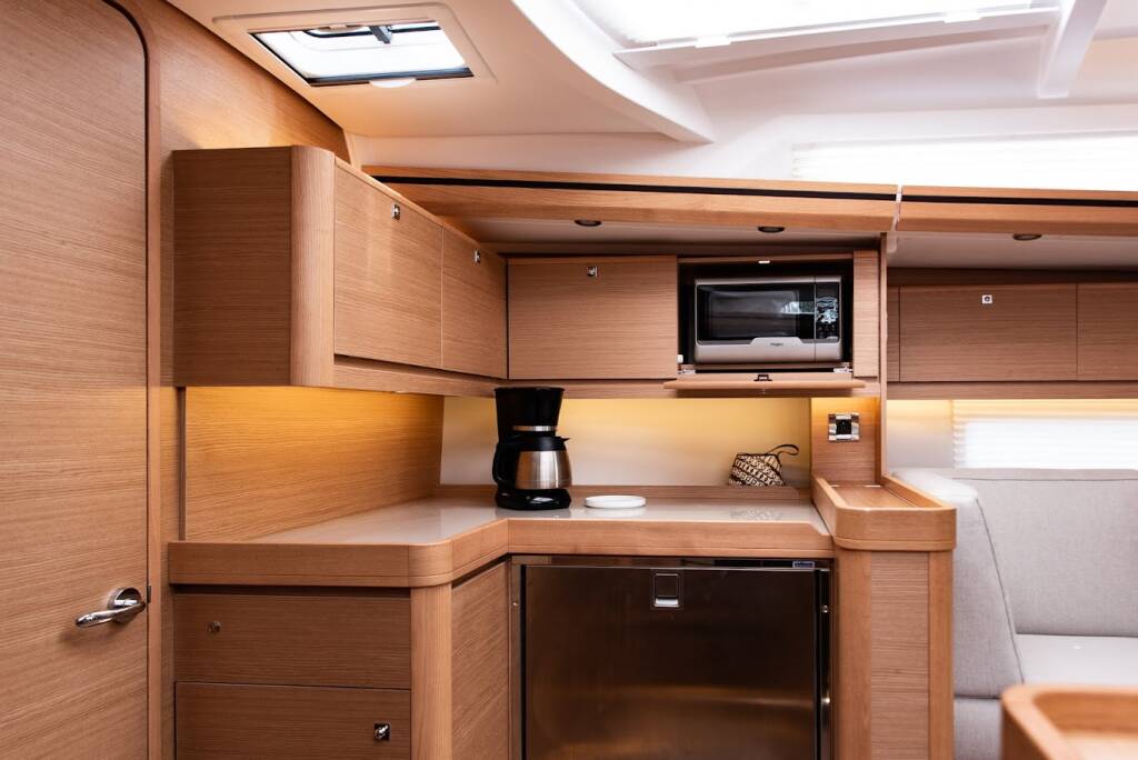 Sailing yacht Dufour 520 GL Blue Moon