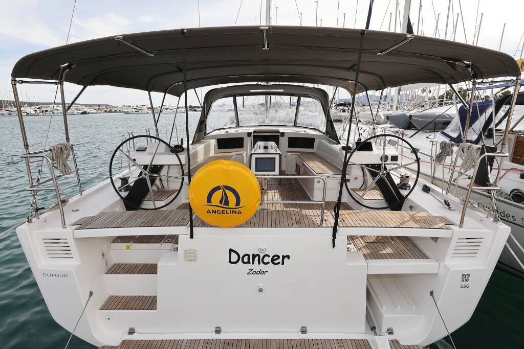 Sailing yacht Dufour 530 Dancer